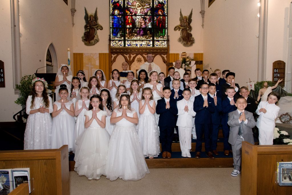 2024 First Holy Communion Pictures – Click Here